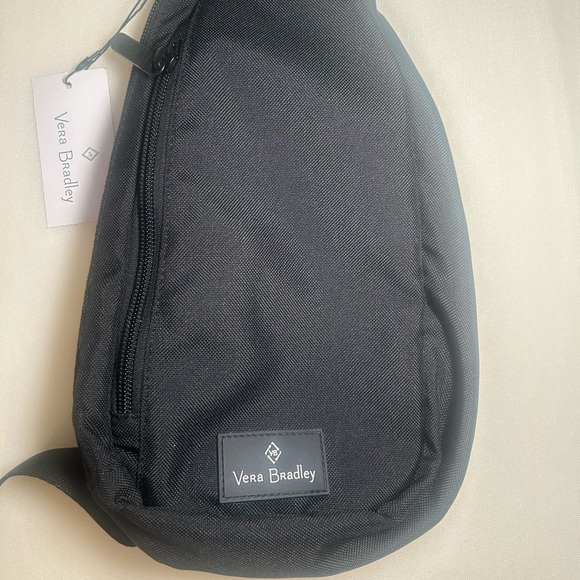 NWT Vera Bradley Lighten Up Essential Compact Sling, black - Picture 2 of 6